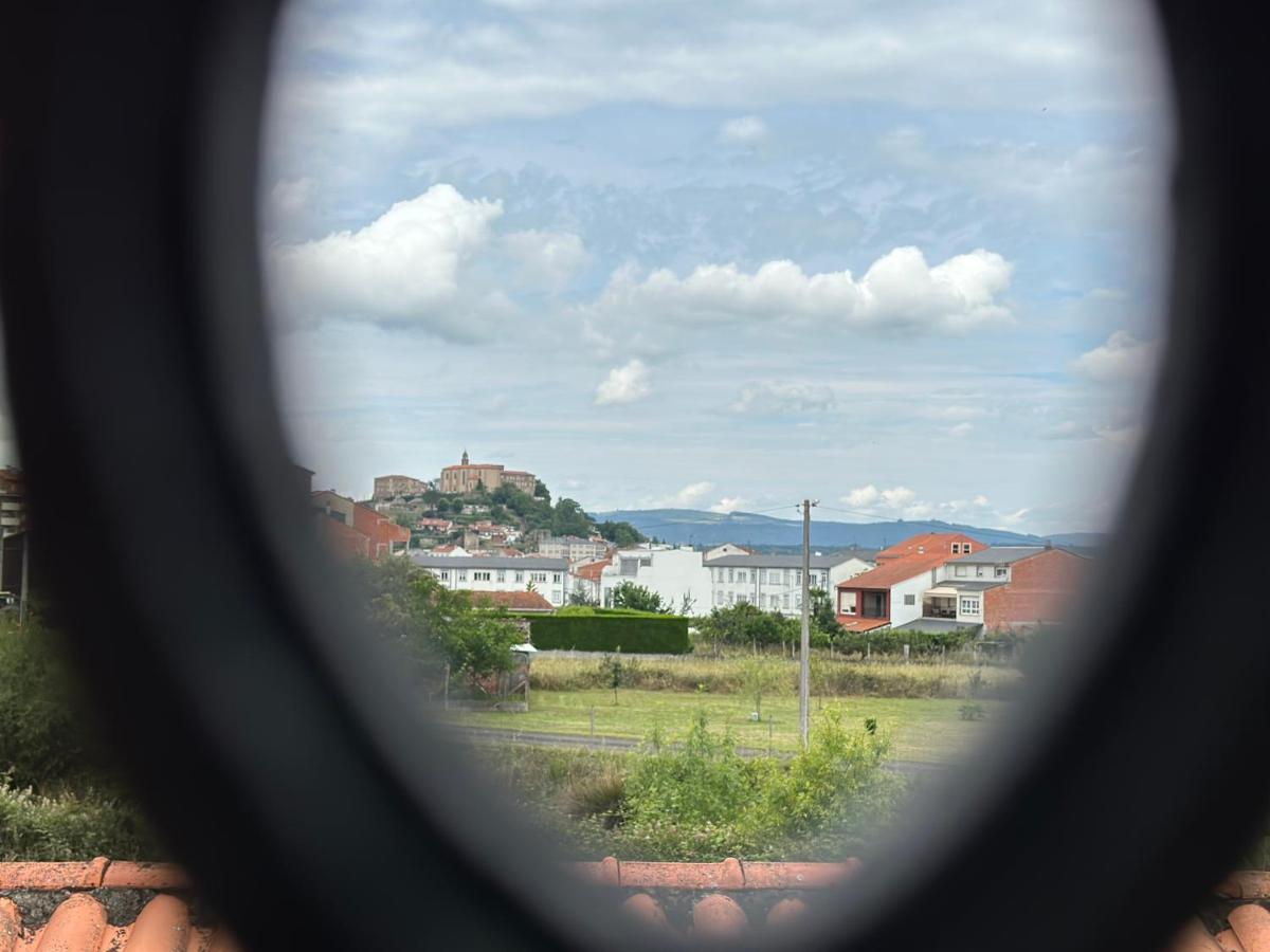 O Toxal Villa Monforte De Lemos Buitenkant foto