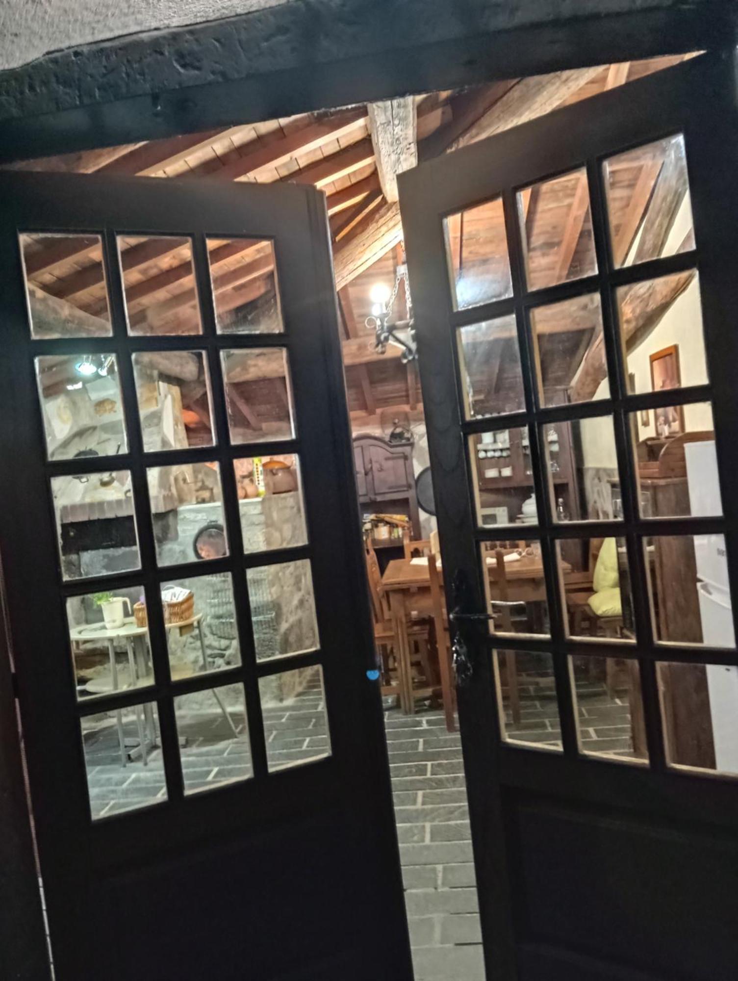 O Toxal Villa Monforte De Lemos Buitenkant foto